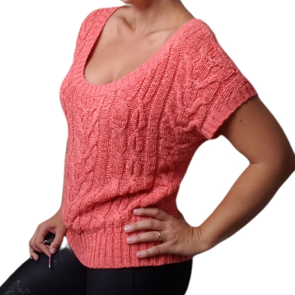 3 for 30$ 🔥 Aerie Cable Knit Coral Crochet Top - Picture 1 of 12